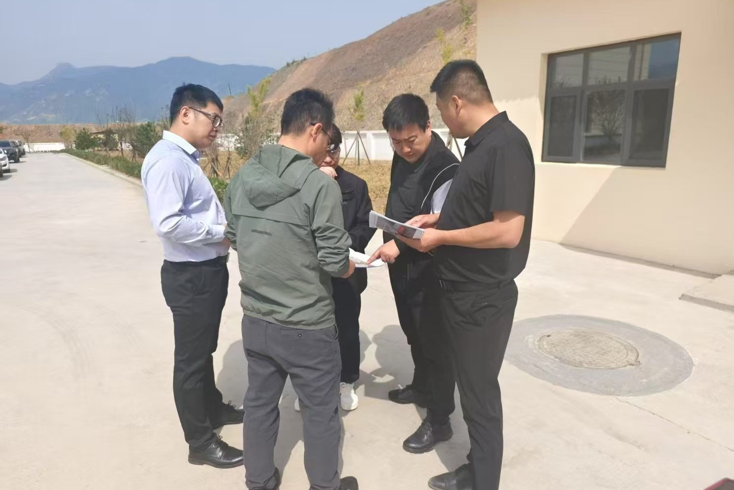 交投集團領導帶隊督導調研低空巡檢試點工作